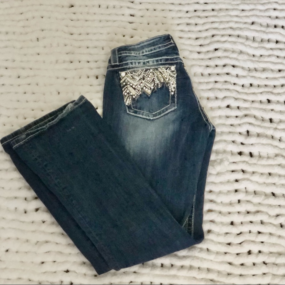 Flared/bootcut miss me jeans bedazzled pockets!